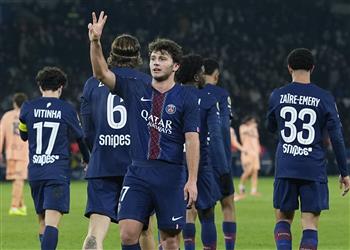 فيديو باريس سان جيرمان يتخطى لوهافر بثلاثية في الدوري الفرنسي