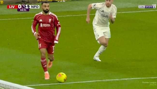 محمد صلاح كاد ان يسجل هدف رائع امام نوتينجهام فورست في الدوري الانجليزي