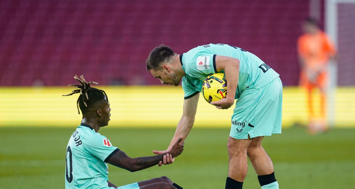 نيكو ويليامز ضد برشلونة