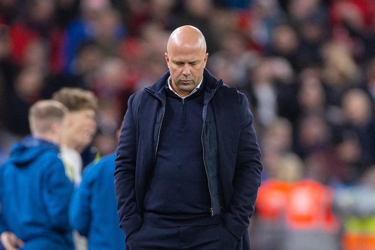 إقالة سلوت تضع إدارة ليفربول في ورطة كبرى