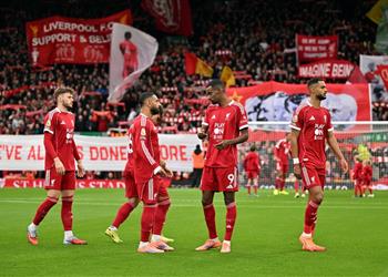 ستيف نيكول بعد محمد صلاح وفان دايك لاعب ليفربول اختفى تمام ا هذا الموسم