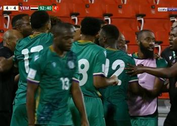 فيديو منتخب جزر القمر يهزم اليمن بركلات الترجيح ويتأهل إلى كأس العرب 2025