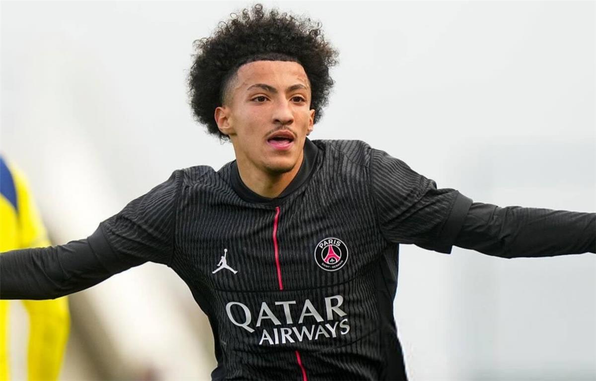 ريان أبو الناي