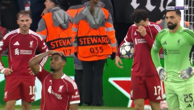 هدف ايندهوفن الرابع في مرمي ليفربول ورد فعل محمد صلاح واللاعبين