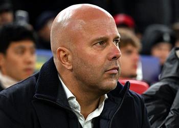 سلوت قبل مباراة ليفربول ووست هام نعيش ضغط ا كبير ا ولا ألوم لاعب ا بعينه