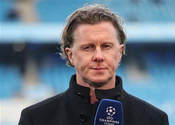 ماكمانامان يحدد شرطين لرحيل آرني سلوت من ليفربول