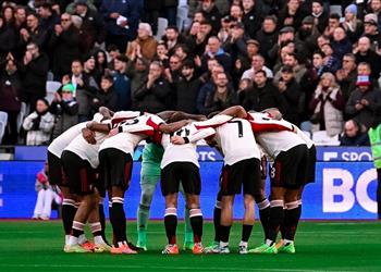 كاراجر ليفربول سينافس على لقب البريميرليج في حالة واحدة