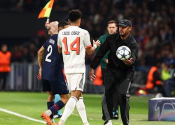 فيديو بطاقة حمراء وإصابتين بايرن ميونخ يتخطى باريس سان جيرمان بثنائية في دوري أبطال أوروبا