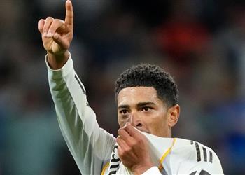 بيلينجهام يكشف سبب صافرات استهجان جماهير ليفربول ضد أرنولد