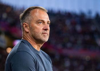 أول تعليق من فليك على أنباء رحيله عن برشلونة نهاية الموسم الحالي