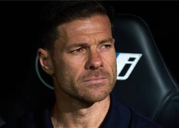 آس ألونسو معجب بلاعب ريال مدريد السابق ويرغب في استعادته