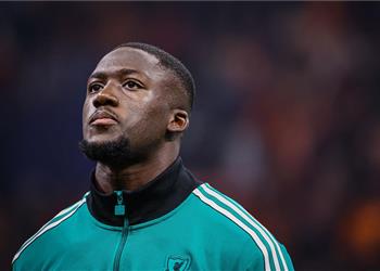 ليفربول يضع اثنين مدافعين على رأس اهتماماته لتعويض رحيل كوناتي