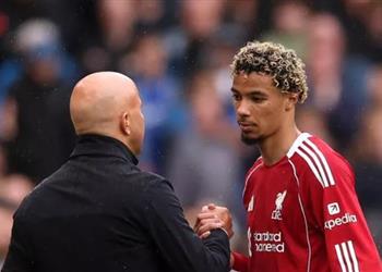 إيكتيكي سلوت يراقبني دائم ا ولن أشكو من صرامته