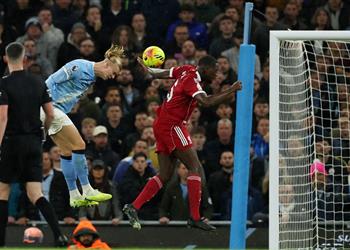 فيديو هالاند يسجل هدف مانشستر سيتي الأول أمام ليفربول