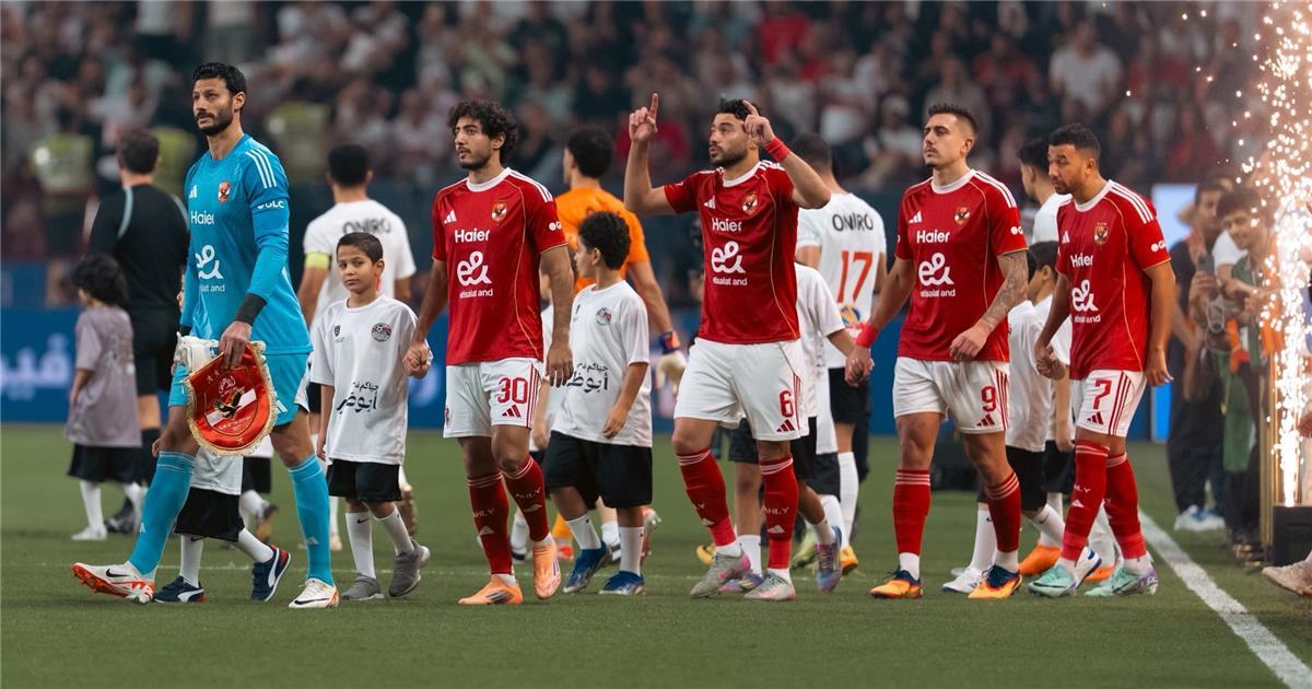 رجل مباراة الأهلي والزمالك في نهائي كأس السوبر المصري 2025