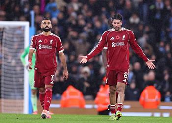 شبكة إنجليزية لاعب مانشستر سيتي تفوق على محمد صلاح التائه بسهولة