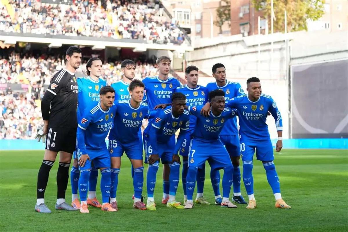 بعد فالفيردي.. ريال مدريد يتعرض لضربة جديدة أمام رايو فاليكانو