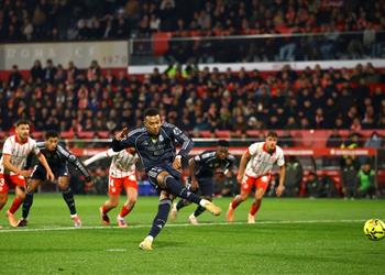 ماركا بعد تعادل ريال مدريد مع جيرونا فريق بلا كرة قدم ولاعبوه مثل المتقاعدين