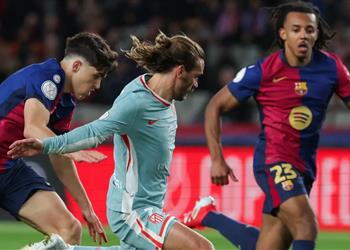 هاجمه ريال مدريد حكم مباراة برشلونة وأتلتيكو مدريد في الدوري الإسباني