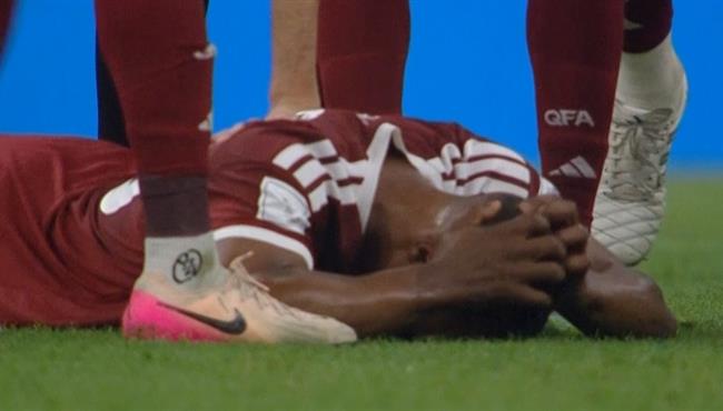 اصابة عاصم ماديبو وبكائة في مباراة فلسطين وقطر بكأس العرب