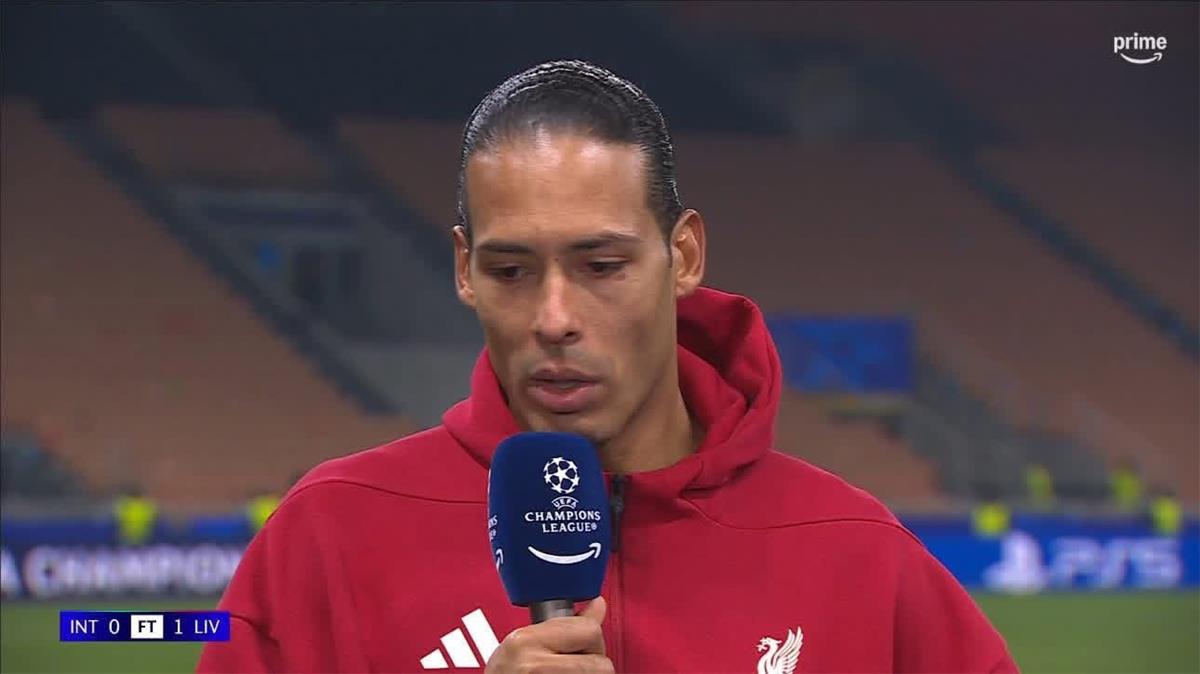 فان دايك يتجنب التورط في أزمة محمد صلاح وليفربول: لست المسؤول عمن يعتذر