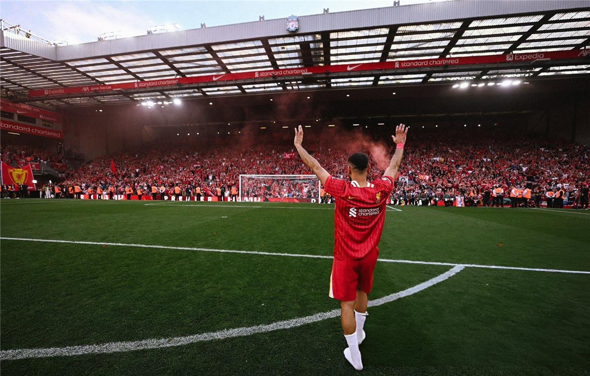 هل يشارك محمد صلاح في مباراة ليفربول وبرايتون بـ الدوري الإنجليزي؟