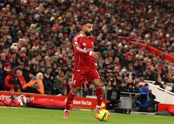 أصبح عدو ا لزملائه ميرور توضح أزمة محمد صلاح مع فيرتز في ليفربول