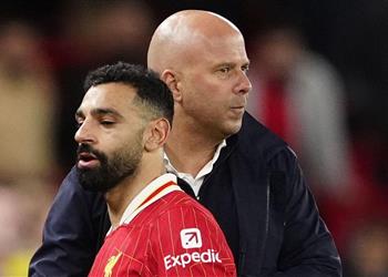 جاري لينكر يوجه رسالة تحذير لـ محمد صلاح بشأن أزمته مع ليفربول