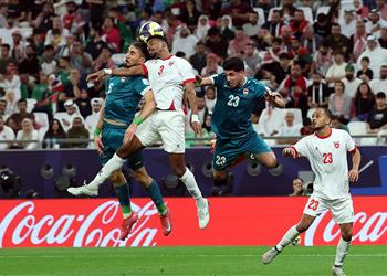 فيديو الأردن يطيح بالعراق ويتأهل إلى نصف نهائي كأس العرب وإصابة يزن النعيمات