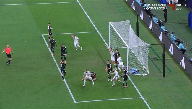 هدف الجزائر الملغي في مرمي الامارات بكأس العرب