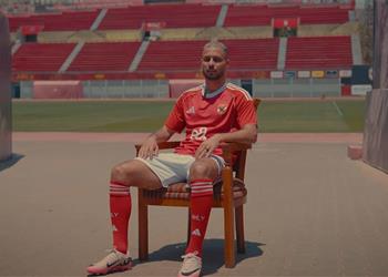 سيراميكا كليوباترا يوضح عبر بطولات حقيقة عودة الثنائي بيكهام ومحمد شكري من الأهلي