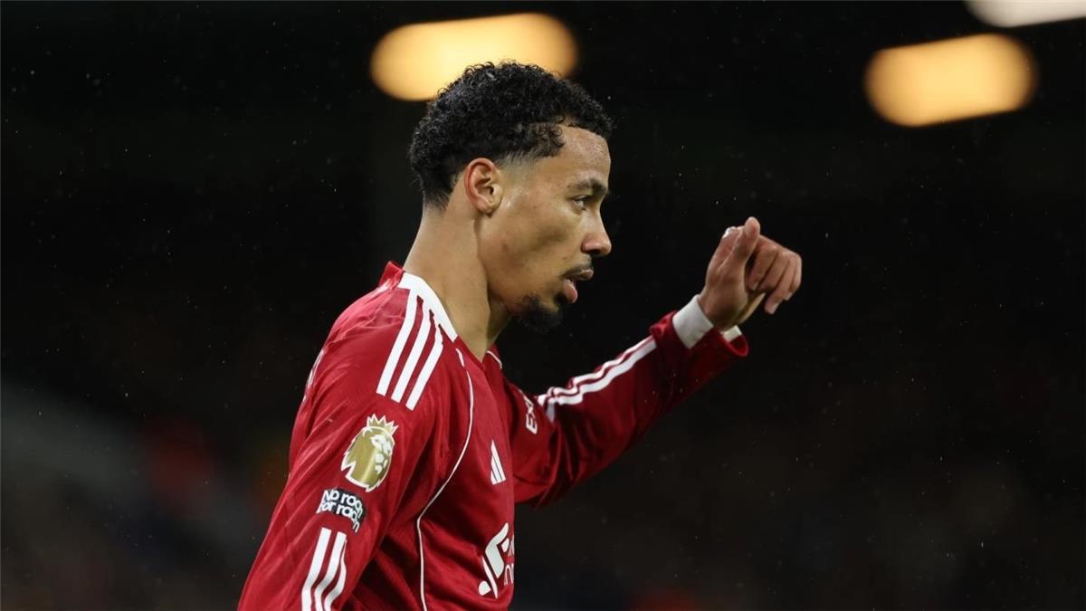 فيديو | إيكتيكي يسجل هدف ليفربول الأول أمام برايتون