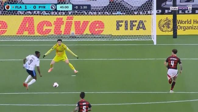 مايلي يهدر انفراد امام فلامينجو بكأس إنتركونتيننتال