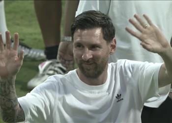 فيديو الجماهير الهندية تستقبل ميسي بـ هتافات مسيئة لـ ريال مدريد في زيارته الآسيوية