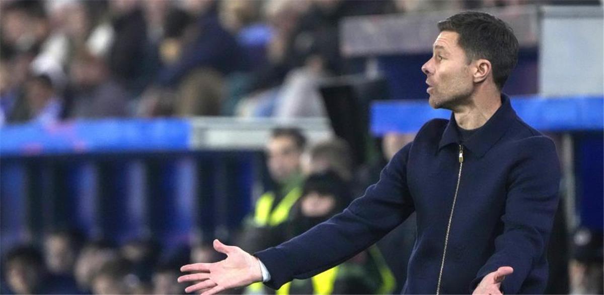 في الكورة : رئيس باير ليفركوزن التنفيذي منتقدًا ريال مدريد: تركوا تشابي ألونسو وحيدًا