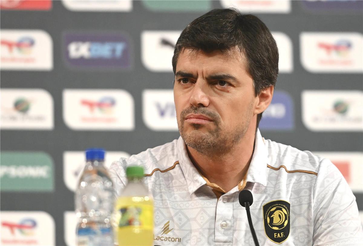 مدرب يانج أفريكانز: تلقيت عرضًا لتدريب منتخب مصر... ويتحدى الأهلي 