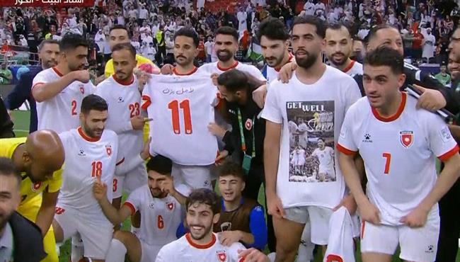 فرحه لاعبي الاردن ويزن النعيمات بعد الفوز علي السعودية والتأهل لنهائي كأس العرب