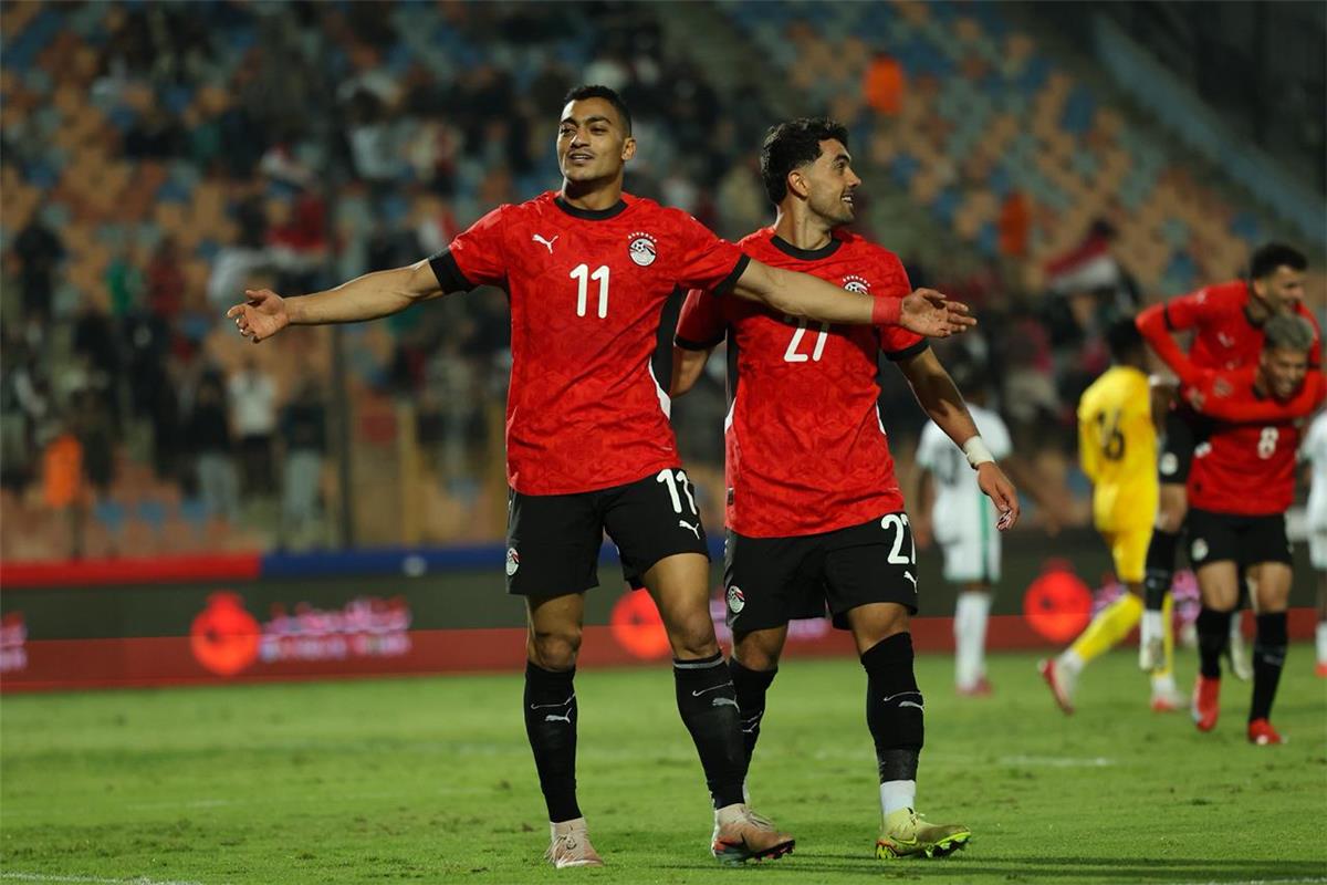 فيديو | مصطفى محمد يسجل هدف مصر الثاني أمام نيجيريا - بطولات