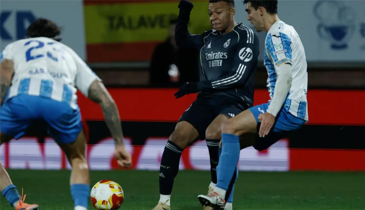 في الكورة : فيديو | مبابي يسجل ويساهم في تقدم ريال مدريد بهدفين أمام تالافيرا