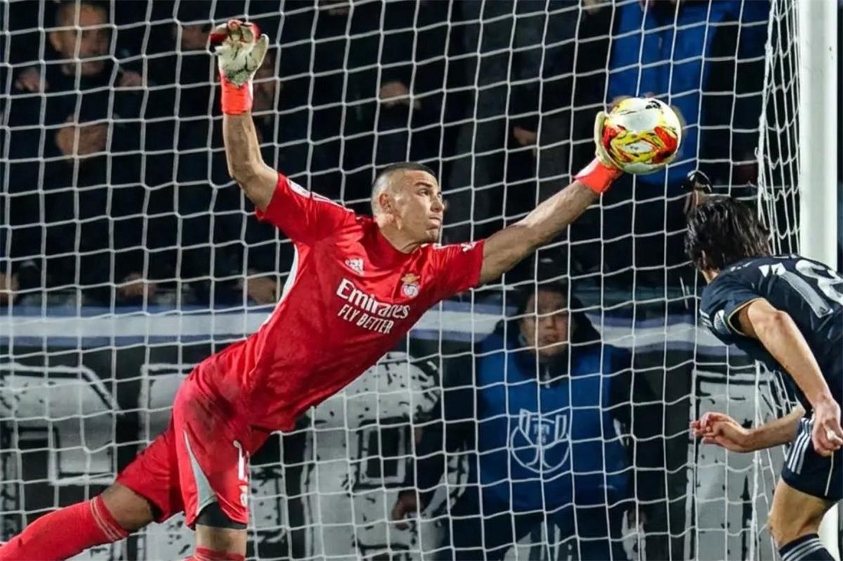 في الكورة : لونين: لم أنقذ وظيفة ألونسو.. وهذا الفارق بينه وبين أنشيلوتي