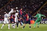 لاعب إنتر ميلان: لن أوقع مع برشلونة