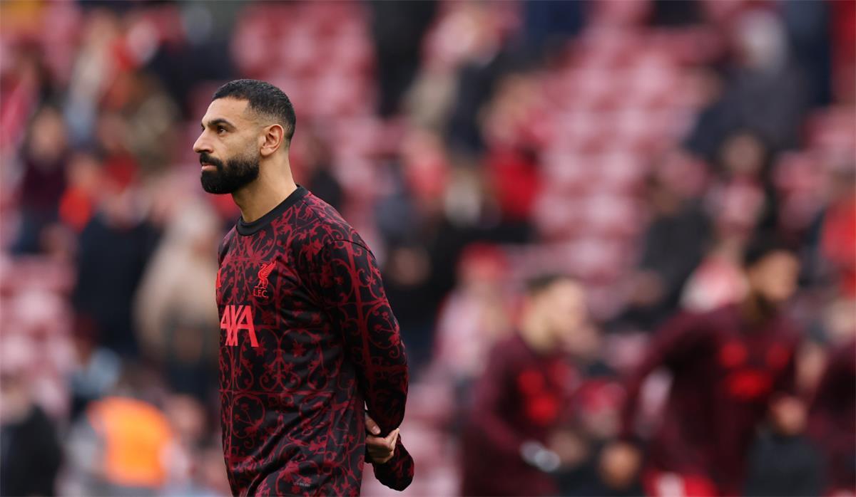 هنري: أتفهم مشاعر محمد صلاح.. واستمراره في ليفربول ليس بيدي 