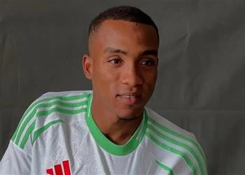 أولمبي الشلف الجزائري يوضح لـ بطولات حقيقة عرض الأهلي لضم أشرف عبادة