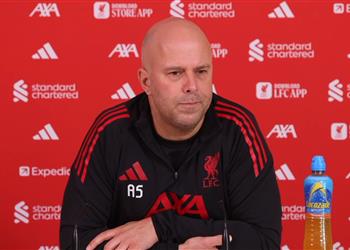 سلوت لا نملك أموال ا غير محدودة وما يحدث مع ليفربول ليس في صالحنا