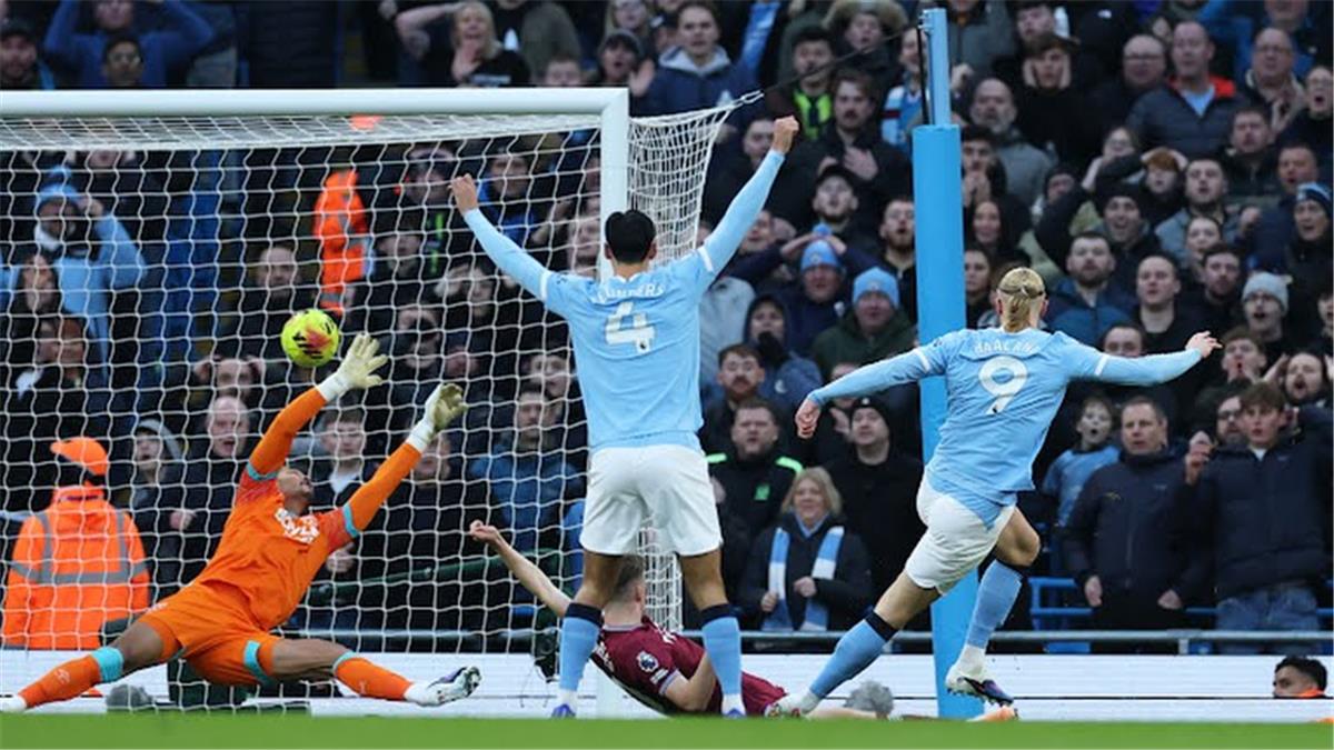 ترتيب هدافي الدوري الإنجليزي بعد هدف هالاند في مباراة مانشستر سيتي ووست هام