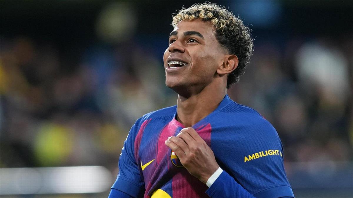 صحفي إسباني عن تصرفات لامين يامال تجاه جمهور فياريال: إذا فعلها فينيسيوس سوف يعاقب 