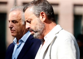 ساندرو روسيل يكشف عن لقائه بنيجريرا ويؤكد اتهام برشلونة بشراء الحكام إهانة