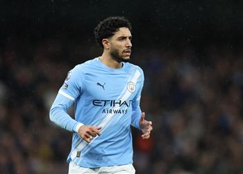 ناد إنجليزي يستهدف التعاقد مع عمر مرموش في يناير 4 مراكز تنتظره