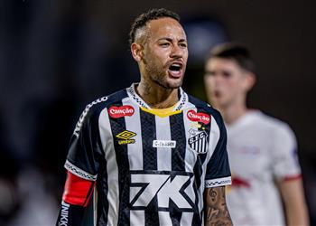 نيمار يتخذ قرار ا هام ا لعلاج مشكلة مزمنة ويتمسك بأمل المشاركة في كأس العالم