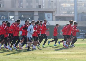 الأهلي يوضح تطورات ثلاثي الفريق المصاب قبل مواجهة غزل المحلة